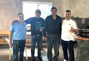 Candidato a intendente abordó con religioso la problemática de Hernandarias | DIARIO PRIMERA PLANA