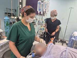 Médicos de la “Promo 83” realizan maratón de cirugías gratuitas en Coronel Oviedo - Nacionales - ABC Color