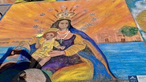 Tizas y fe: Paraguay debutó en mayor evento de arte efímero