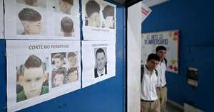 Diario HOY | Cabello corto, zapatos lustrados: estudiantes de El Salvador se someten a ministra militar