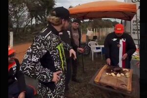 Popular / "Ja'u la asado", he'i el piloto mundialista Oliver Solberg