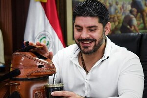 Nenecho reveló el secreto de su perfume - Chismes, Arte y Espectáculo  - Churero.com