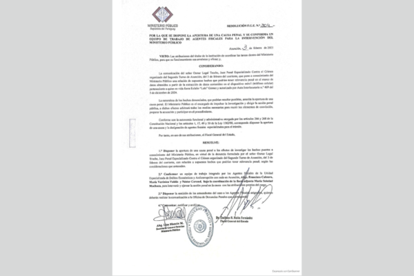 Fiscalía ordena investigación sobre datos extraídos del celular de Lalo Gómez