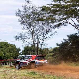 Calientan motores: realizan pruebas privadas del Mundial de Rally en General Artigas - ABC Motor - ABC Color