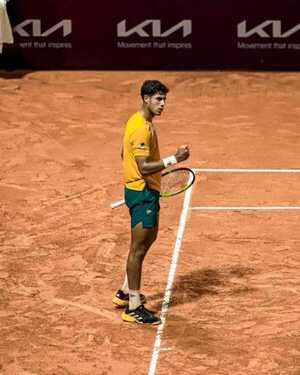 Dani Vallejo se prepara en casa para la Davis y sólo jugará un torneo previo - La Tribuna