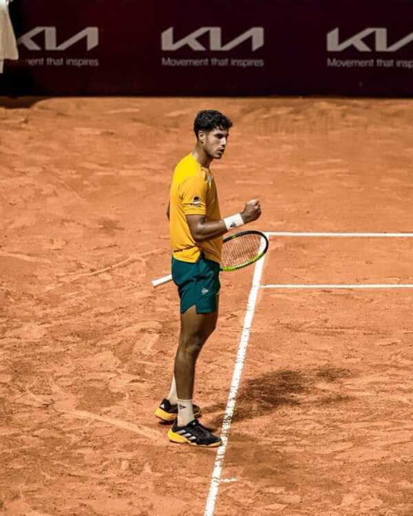 Dani Vallejo se prepara en casa para la Davis y sólo jugará un torneo previo - La Tribuna