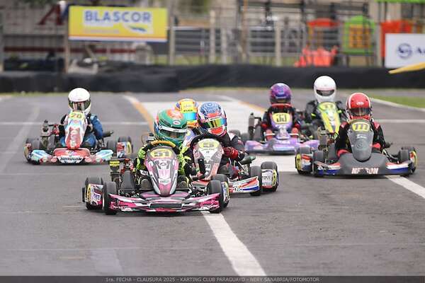 Karting-Ñu Guasu: Bajo lluvia con emoción - ABC Motor - ABC Color