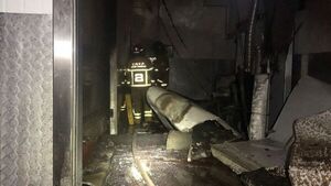 Gran incendio en depósito de repuestos en Mariano Roque Alonso