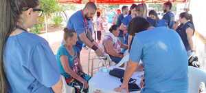 Otra jornada de atención médica basica gratuita de la UCP, fue en el barrio Don Bosco de PJC.