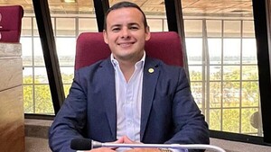 “Hicimos bien la tarea en CDE, la gente ya no come vidrio y no vota por colores”