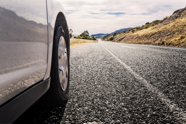 Por qué las cubiertas del auto pueden reventar en épocas de calor » San Lorenzo PY