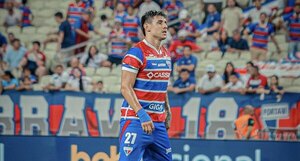 Versus / Pidió perdón: Adam Bareiro falla un increíble penal y Fortaleza pierde