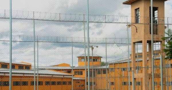Diario HOY | Ordenan intervenir Emboscada tres días después del hallazgo del jacuzzi