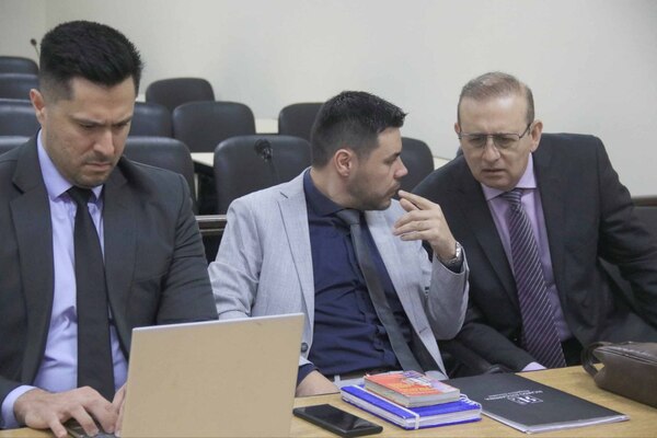 Érico Galeano enfrenta desde este lunes juicio oral y público por sus vínculos con el crimen organizado - Judiciales.net