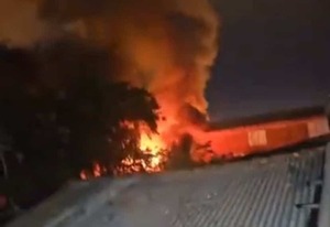 Incendio en la Chacarita afectó a tres familias - La Tribuna