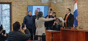 María Portillo asume como intendente de Ciudad del Este