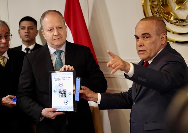 Ejecutivo entrega proyecto de Presupuesto 2026 al Congreso