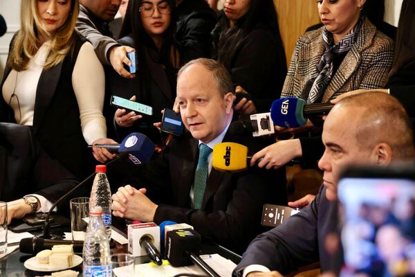 Ejecutivo entrega al Congreso el proyecto de Presupuesto General 2026 por G. 149,2 billones