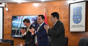 La Nación / Honor Colorado asegura tener 13 votos para elegir a Luis Bello como intendente capitalino