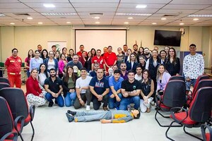 CIPA Hospitalar de Fundación Tesãi realizó exitosa charla y práctica de capacitación en reanimación cardiopulmonar | DIARIO PRIMERA PLANA