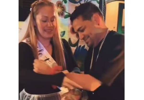 Nicole y "Piroka" Gavilán ya armaron su festichola de despedida de solteros