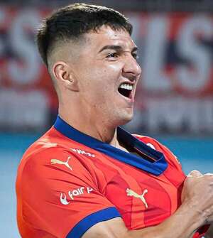 Alex Cáceres logra su cuarto gol en la temporada en Bolivia - Fútbol - ABC Color