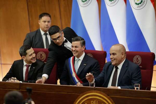 Piden informes al Ejecutivo y convocar con urgencia a Riera por el cajoneo de resultados de intervención a gestión de Nenecho - Política - ABC Color