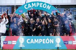 Libertad conquista el Campeonato Anual Femenino 2025 - Fútbol - ABC Color