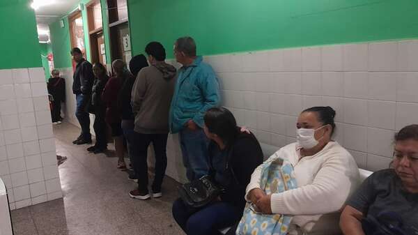 San Antonio: enfermeros del centro de salud denuncian amenaza de querella judicial por parte de la directora - Nacionales - ABC Color