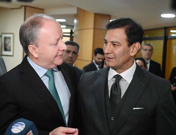 PGN 2026: tras una conversación previa con el ministro, Ovelar dice que no hay margen para otorgar aumentos - Economía - ABC Color