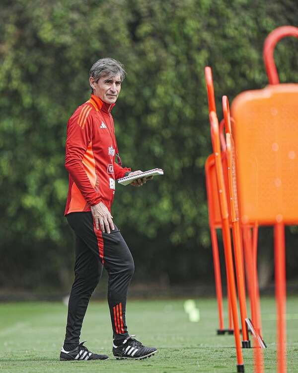 Perú inicia la preparación para el cierre de las Eliminatorias ante Uruguay y Paraguay - Fútbol Internacional - ABC Color