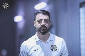 Julio César Cáceres volverá a dirigir Olimpia
