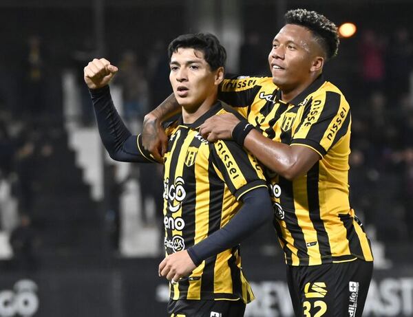 Guaraní acecha la punta - Fútbol - ABC Color