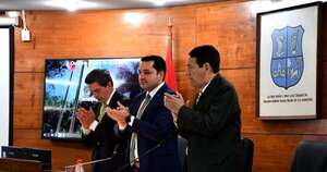 La Nación / Oficialismo busca consenso para Luis Bello como intendente interino