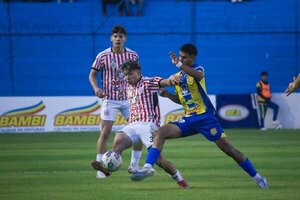 Versus / Paridad que mantiene a Capiatá a un punto de la zona de ascenso