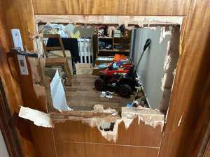 Asaltan y toman de rehén al intendente de Areguá y su familia - Policiales - ABC Color