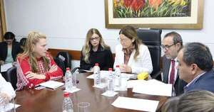 La Nación / La ministra de Salud destaca el aumento para el Incan en el Presupuesto 2026