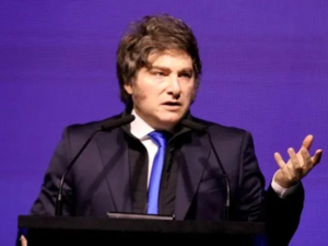 Milei enfrenta escándalos por corrupción interna