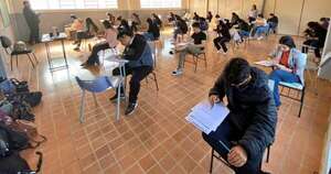 Diario HOY | Docentes que rindieron primer examen no se ven afectados por suspensión, aclara MEC