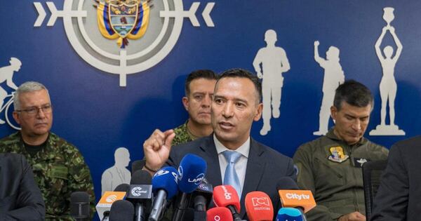 La Nación / 34 militares retenidos en zona guerrillera del sureste de Colombia