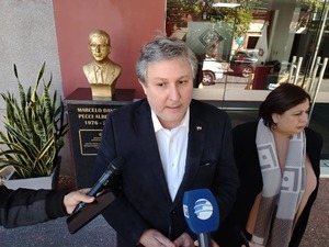 Senadores y fiscal general se reúnen en el marco del caso “Mafia de los Pagarés” - PDS RADIO Y TV