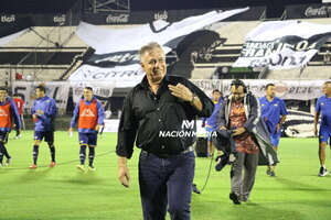 Versus / ¡Un conocido de la casa! Éver Almeida es el elegido para salvar a Olimpia