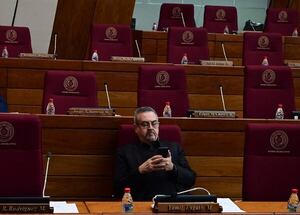 Diputados mantienen en agonía la transparencia - Política - ABC Color