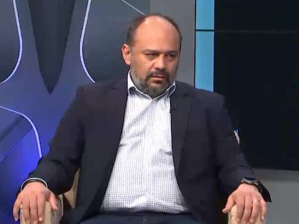 Exdirector del Incan denuncia suspensión de salario y amenaza con huelga de hambre - Nacionales - ABC Color