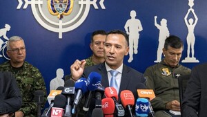 34 militares son plagiados en zona de guerrilla colombiana