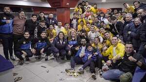 Festejo tras triunfo histórico