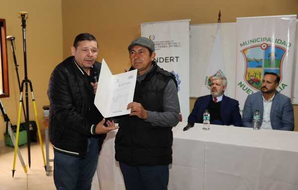 Luego de 121 años, más de 10.000 personas serán beneficiadas con titulación de lotes en Nueva Italia - Noticiero Paraguay