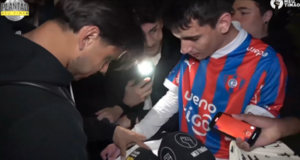 Versus / Hinchas del Corinthians se rinden ante Ángel Romero por un hermoso gesto