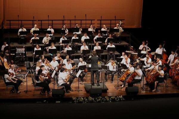 OSN: concierto aniversario con estrenos y solistas internacionales