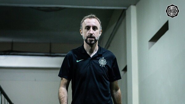 Olimpia: Carlos Aitor García se despidió mostrando sus logros en 3 años